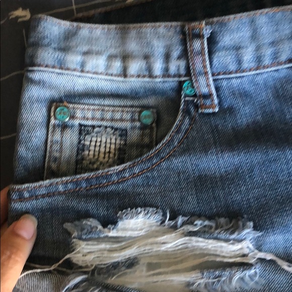 CUTEST ONE Teaspoon BANDITS shorts! Size 24! - Picture 7 of 10